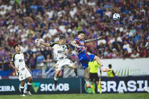 Fortaleza derrota Atl&eacute;tico-MG e refor&ccedil;a luta contra o rebaixamento
