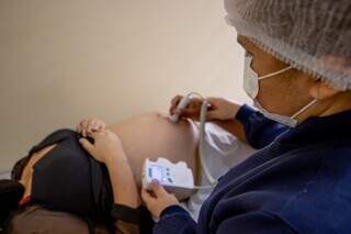 Brasil elimina transmissão de HIV de mãe para bebê e tem maior queda de mortes Brasil elimina transmissão de HIV de mãe para bebê e tem maior queda de mortes