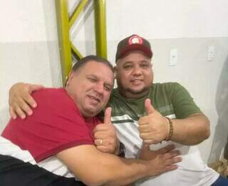 Prefeito mant&eacute;m secret&aacute;rio ap&oacute;s agress&atilde;o &agrave; namorada e trata caso como &ldquo;pessoal&rdquo;