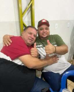 Prefeito mant&eacute;m secret&aacute;rio ap&oacute;s agress&atilde;o &agrave; namorada e trata caso como &ldquo;pessoal&rdquo;