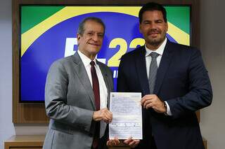 Contar volta ao bolsonarismo pelo PL, mas lideran&ccedil;as de MS ignoram filia&ccedil;&atilde;o