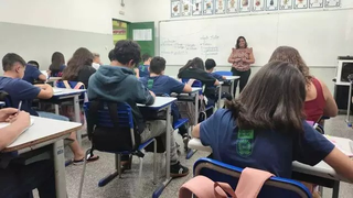 Estado confirma 32 mil inscritos em sele&ccedil;&atilde;o de docentes tempor&aacute;rios