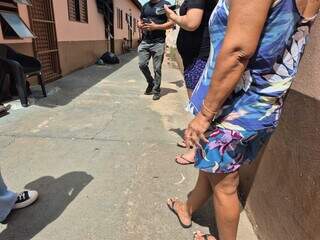 Mulher &eacute; suspeita de atear fogo em quitinete do ex-namorado