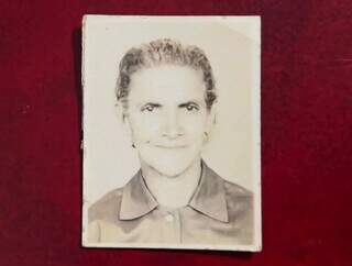 Av&oacute; de Sueli transformava at&eacute; rama de chuchu em aventura para neta