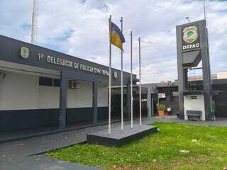 Pai &eacute; preso por espancar o filho de 11 anos que reprovou na escola