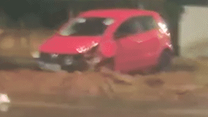 Ap&oacute;s morte de estudante, motorista colide com o mesmo pilar de obra