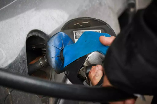 Voc&ecirc; j&aacute; deixou de sair de carro devido ao pre&ccedil;o da gasolina?