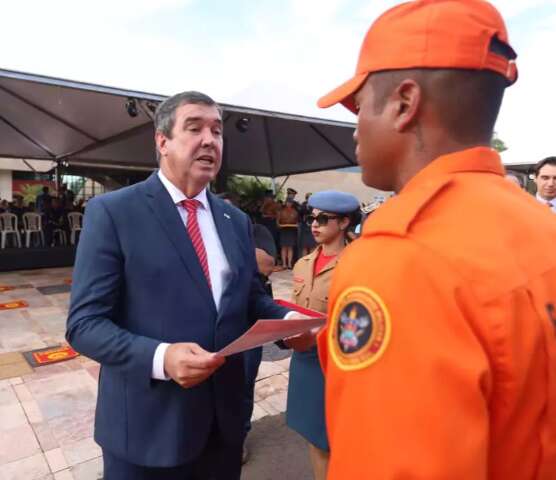 Eduardo Riedel &eacute; o 5&ordm; governador mais bem avaliado, com 78% de aprova&ccedil;&atilde;o