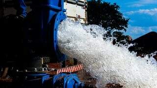 A partir de janeiro, tarifa de água e esgoto será reajustada em 4,49% na Capital A partir de janeiro, tarifa de água e esgoto será reajustada em 4,49% na Capital