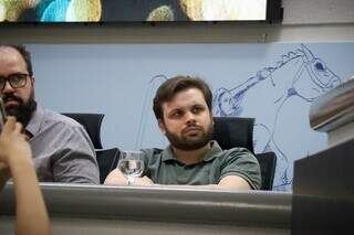 Empresários da vida noturna pedem desburocratização de alvarás ambientais Empresários da vida noturna pedem desburocratização de alvarás ambientais