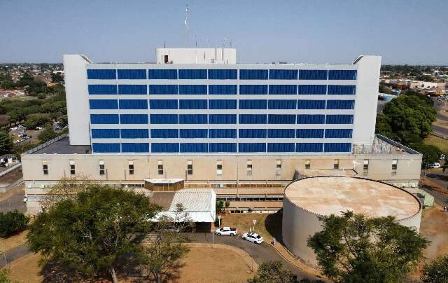 Empresa investigada por desvios na sa&uacute;de integra grupo que disputa gest&atilde;o do HR