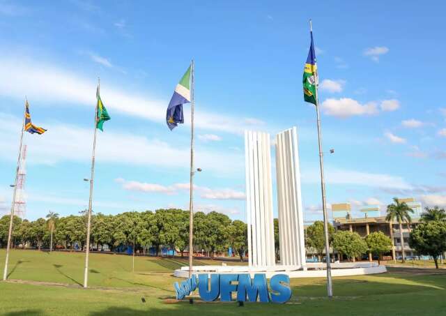 Faculdade e CRF oferecem curso gratuito sobre avalia&ccedil;&atilde;o de p&eacute;s diab&eacute;ticos