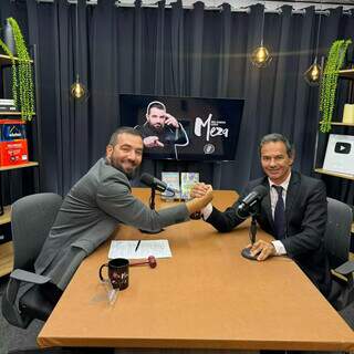 Oswaldo Meza: do habeas corpus de Bolsonaro ao podcast de maior audiência em MS Oswaldo Meza: do habeas corpus de Bolsonaro ao podcast de maior audiência em MS