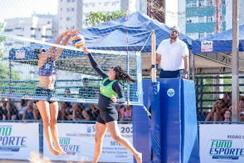 Etapa do Estadual de V&ocirc;lei de Praia tem recorde de participantes