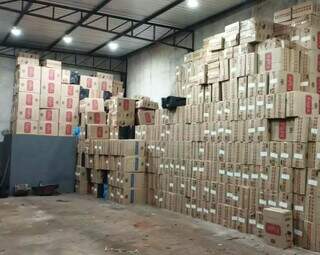 PM apreende R$ 9 milh&otilde;es em maconha e cigarros contrabandeados em Mundo Novo