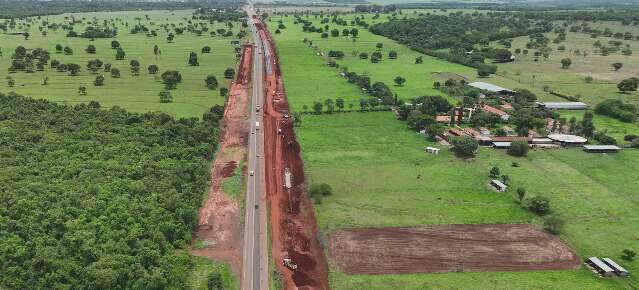 Duplica&ccedil;&atilde;o da BR-163 chega &agrave; fase de pavimenta&ccedil;&atilde;o na regi&atilde;o da Capital