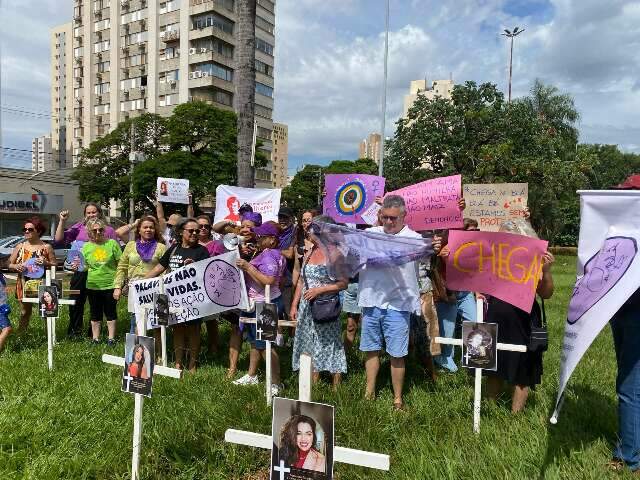 Campo Grande entra em ato nacional contra feminic&iacute;dios neste domingo
