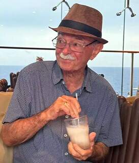 Aos 91 e 89 anos, Ivo e Aurora foram coroados rei e rainha 