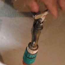 Falta de &aacute;gua constante em condom&iacute;nio traz preju&iacute;zo e dor de cabe&ccedil;a a moradores