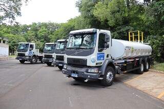 Municípios de MS recebem novos veículos com investimento de R$ 2,9 milhões Municípios de MS recebem novos veículos com investimento de R$ 2,9 milhões