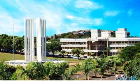 UFMS abre 434 vagas ociosas em 25 cursos presenciais