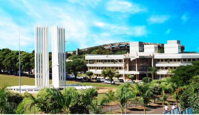 UFMS abre 434 vagas ociosas em 25 cursos presenciais