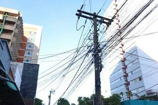 Operação faz "faxina" em 5,7% dos postes, mas ação vai continuar em 2026 Operação faz "faxina" em 5,7% dos postes, mas ação vai continuar em 2026