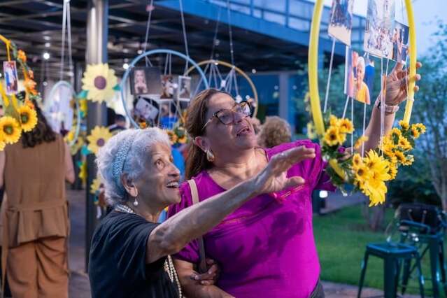 Livro de fotos e poesias revela o Cerrado pelos olhos dos 60+