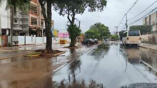 Chuva passa de 50 mm em MS nas últimas 12 horas e Estado segue em alerta Chuva passa de 50 mm em MS nas últimas 12 horas e Estado segue em alerta
