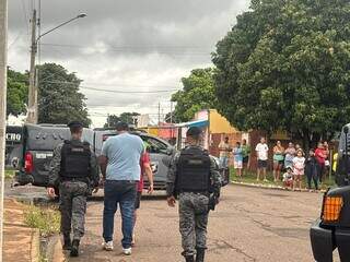 Cinco s&atilde;o presos ao descarregar caminh&atilde;o de maconha no Dan&uacute;bio Azul