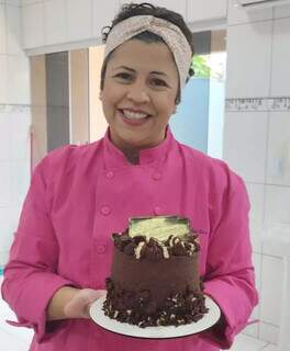 Confeiteira escutou por muito tempo que seus bolos não valiam nada Confeiteira escutou por muito tempo que seus bolos não valiam nada