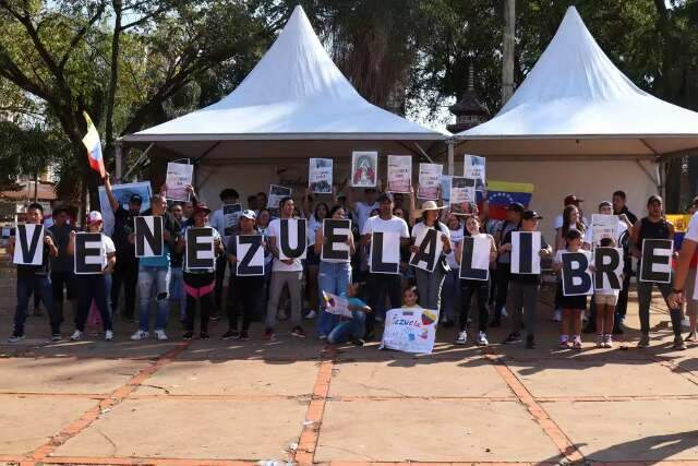 Venezuelanos em Campo Grande descartam voltar para casa mesmo se Maduro cair