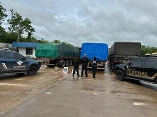 PF apreende 75 toneladas de insumo qu&iacute;mico para produ&ccedil;&atilde;o de coca&iacute;na na fronteira