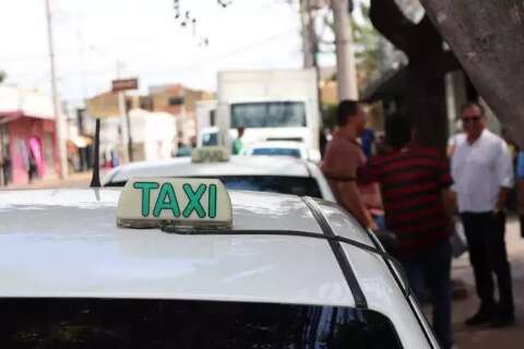 T&aacute;xis com dez anos de uso ganham sobrevida de seis meses em Campo Grande