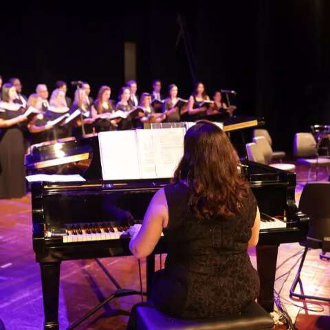 Cantata Natalina da Academia de Letras re&uacute;ne oito corais na mesma noite