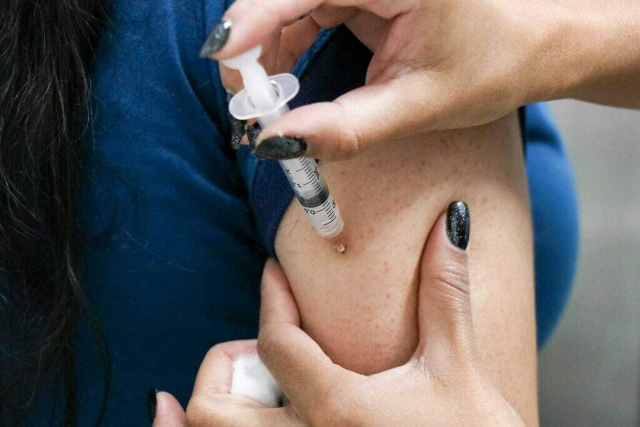 Vacina contra dengue tem efic&aacute;cia de 74,7% e ser&aacute; aplicada em dose &uacute;nica