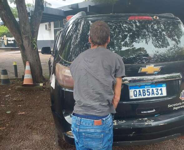 Ferido em acidente, condutor de SW4 furtada recebe alta e vai para delegacia