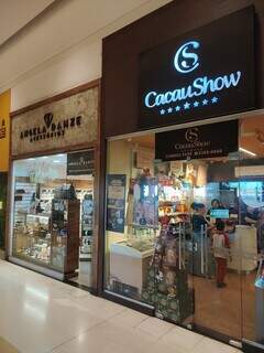 Natal é mais que Super, é Hiper: comércio aquecido e presentes no Hiper Center Natal é mais que Super, é Hiper: comércio aquecido e presentes no Hiper Center