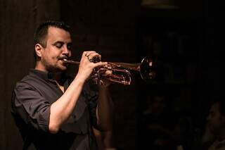 Festival de jazz leva apresentações gratuitas para terminais de ônibus Festival de jazz leva apresentações gratuitas para terminais de ônibus