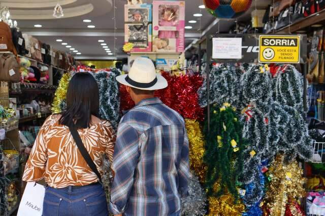 Acordo coletivo fracassa e com&eacute;rcio fica sem hor&aacute;rio oficial de fim de ano