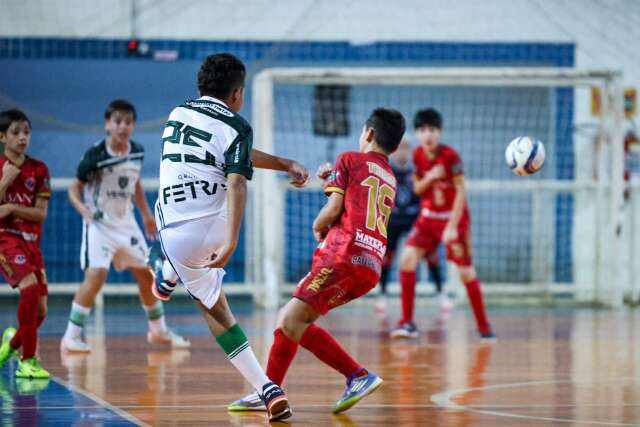 Tradicional Copa Pelezinho define campe&atilde;o da categoria Sub-10 nesta ter&ccedil;a-feira