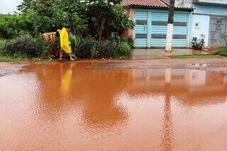 Falta de infraestrutura agrava efeitos de 24 horas de chuva no Jardim Noroeste Falta de infraestrutura agrava efeitos de 24 horas de chuva no Jardim Noroeste