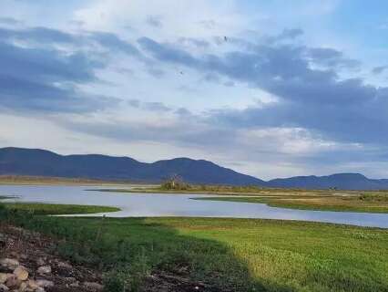 Decreto autoriza pista de pouso em &aacute;rea critica de fogo na Serra do Amolar