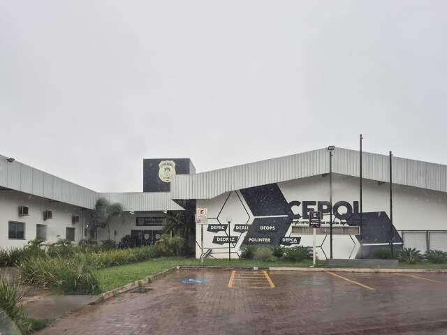 M&uacute;sico liga para a pol&iacute;cia ap&oacute;s atirar na cabe&ccedil;a de homem durante discuss&atilde;o