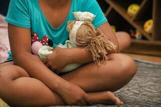 Novo protocolo agiliza proteção de crianças sob risco de morte em MS Novo protocolo agiliza proteção de crianças sob risco de morte em MS