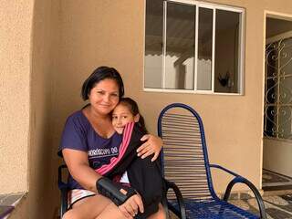 Papai Noel pagou o aluguel, mas não garantiu teto para mãe e filha Papai Noel pagou o aluguel, mas não garantiu teto para mãe e filha