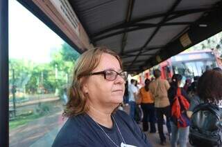 Passageiros se preparam para recorrer a caronas e aplicativos em caso de greve Passageiros se preparam para recorrer a caronas e aplicativos em caso de greve