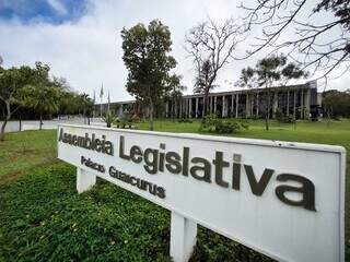 Assembleia vota criação de fundo financiado por trabalho de presos Assembleia vota criação de fundo financiado por trabalho de presos