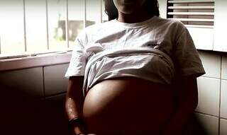 O que faz as mulheres adiarem a maternidade cada vez mais? O que faz as mulheres adiarem a maternidade cada vez mais?