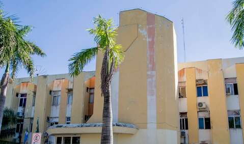 TCE suspende licita&ccedil;&atilde;o de R$ 3 milh&otilde;es para material escolar em Corumb&aacute;